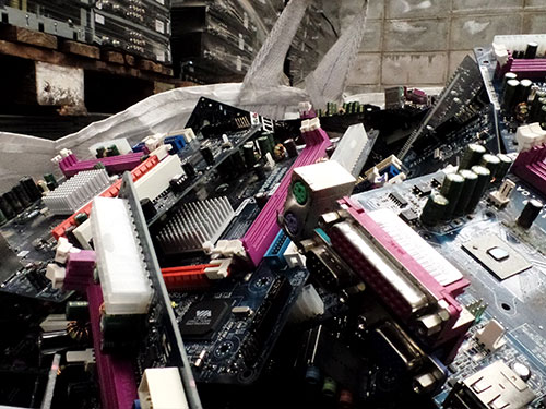 Empresa de reciclagem de componentes eletrônicos